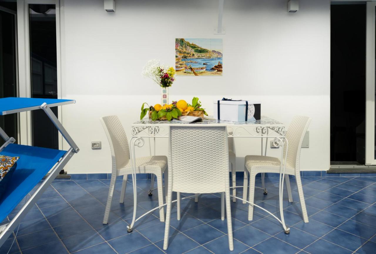 Grecale - Amazing Apartment With Patio And Sea View 马奥莱 外观 照片